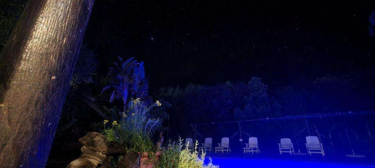 Mali Boutique Lodge & Tube 'N Axe Budget Accommodation Stormsrivier Esterno foto