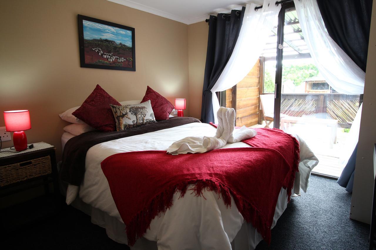 Mali Boutique Lodge & Tube 'N Axe Budget Accommodation Stormsrivier Esterno foto