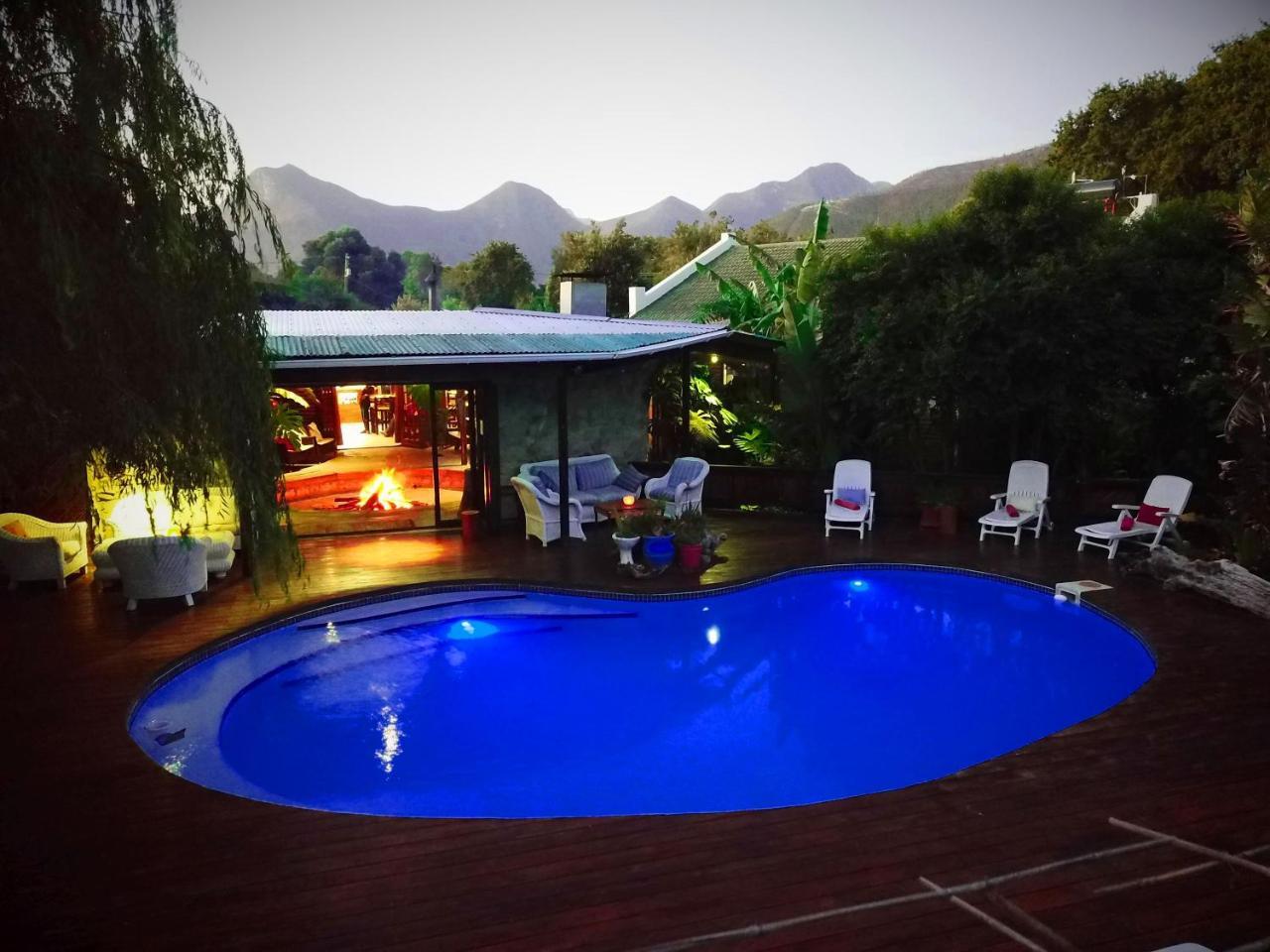 Mali Boutique Lodge & Tube 'N Axe Budget Accommodation Stormsrivier Esterno foto